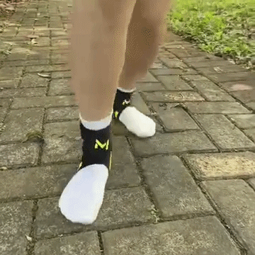 Tobillera Alivio Total, viene en par - para quienes sufren de dolor/hinchazón por estar de pie o caminar mucho.